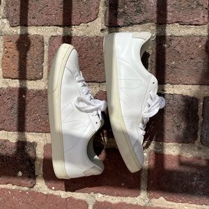 White VEJA Leather Sneakers (38)